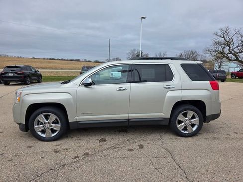 Used 2015 GMC Terrain SLT w/ Chrome Edition image 28
