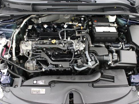 Used 2024 Toyota Corolla LE FWD image 34