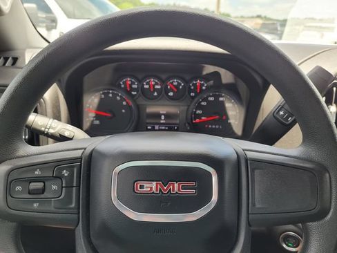 Used 2025 GMC Sierra 1500 Pro w/ Pro Value Package AWD/4WD image 21