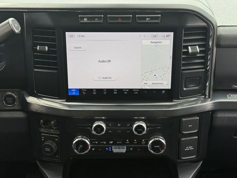 Used 2024 Ford F250 Lariat AWD/4WD image 19