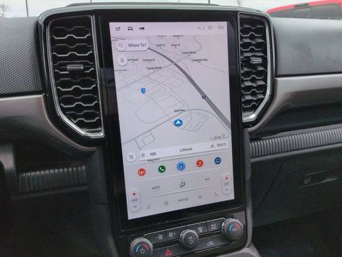 Used 2024 Ford Ranger XLT w/ Technology Package image 28