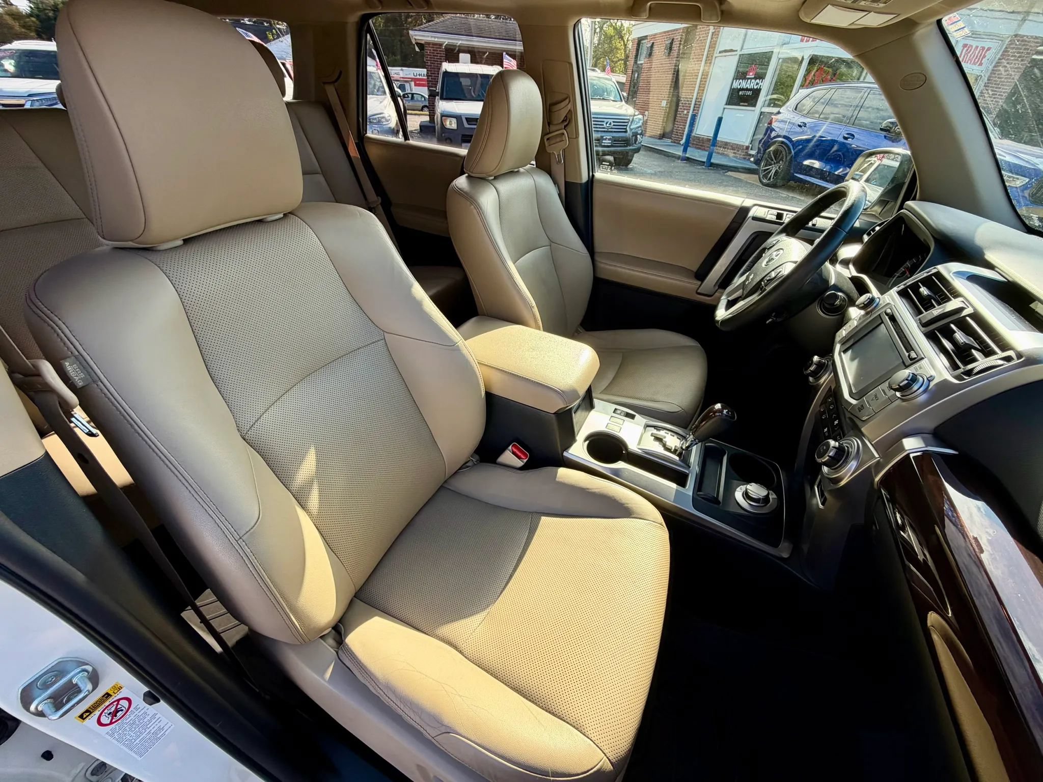 Used 2014 Toyota 4Runner Limited AWD/4WD image 12