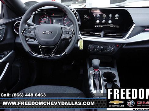 New 2026 Chevrolet Trax RS w/ Driver Confidence Package FWD image 17