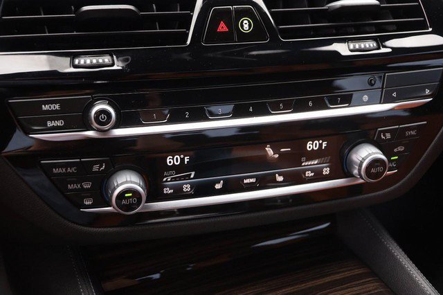 Used 2023 BMW M5 AWD/4WD image 19
