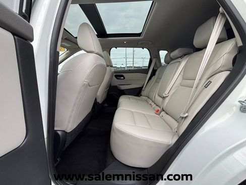 Certified 2023 Nissan Rogue SV w/ SV Premium B Package AWD/4WD image 15