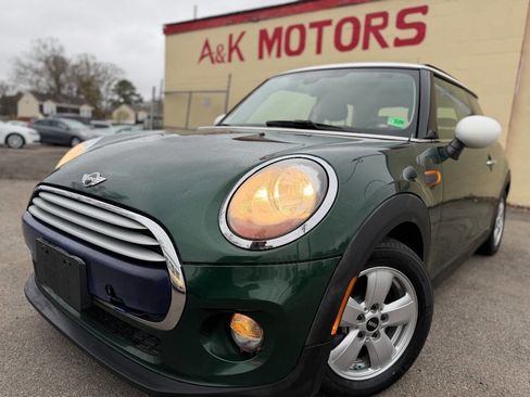 Used 2015 MINI Cooper 2-Door Hardtop image 1