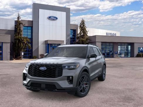 New 2026 Ford Explorer ST-Line w/ ST-Line Street Pack AWD/4WD image 2