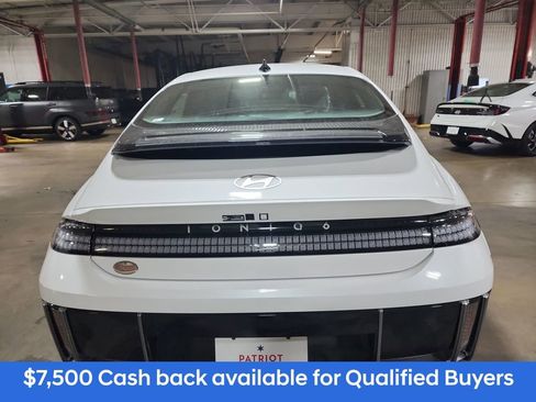 New 2025 Hyundai Ioniq 6 Limited image 5