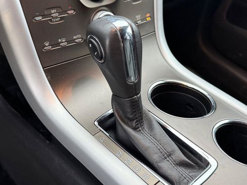 Used 2014 Ford Edge SEL w/ Equipment Group 205A AWD/4WD image 24