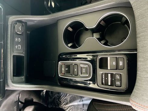 Certified 2025 Honda Pilot Sport image 25