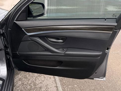 Used 2014 BMW 528i Sedan RWD image 22