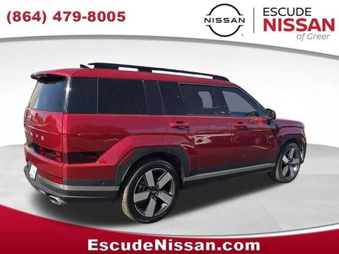 Used 2024 Hyundai Santa Fe Limited FWD image 3