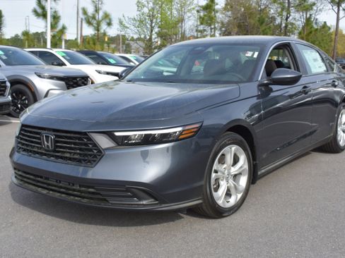 New 2026 Honda Accord LX image 5