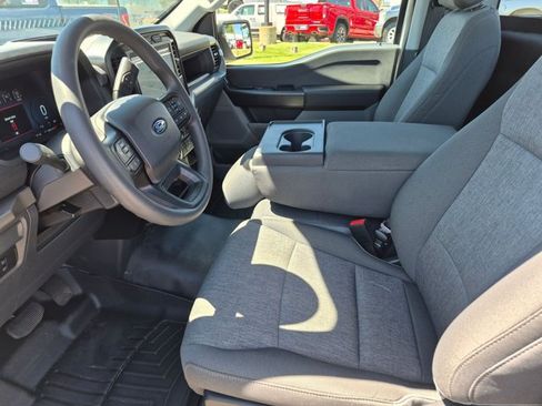 Used 2024 Ford F150 XL RWD image 13