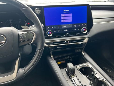 Used 2024 Lexus RX 350 w/ Technology Package AWD/4WD image 18