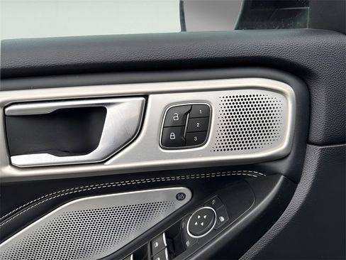 Used 2020 Ford Explorer ST w/ ST Street Pack image 26