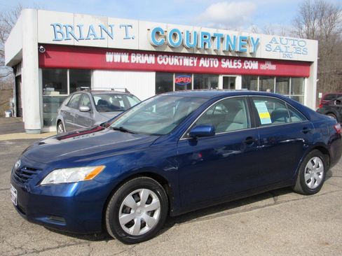 Used 2009 Toyota Camry image 24