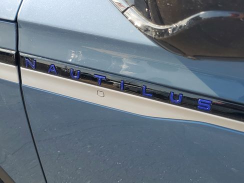 New 2026 Lincoln Nautilus Premier w/ Equipment Group 102A image 7