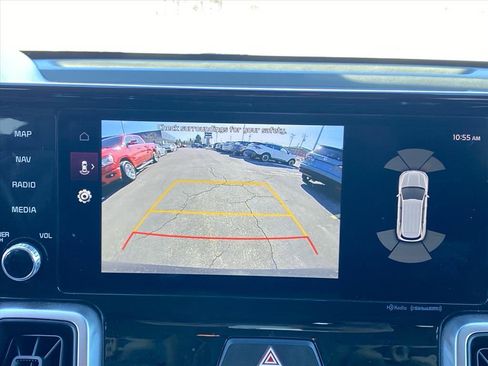 Certified 2023 Kia Sorento EX AWD/4WD image 18