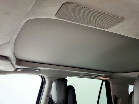 Used 2022 Lincoln Navigator Black Label image 10
