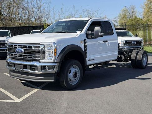 New 2026 Ford F550 4x4 Supercab Super Duty image 5