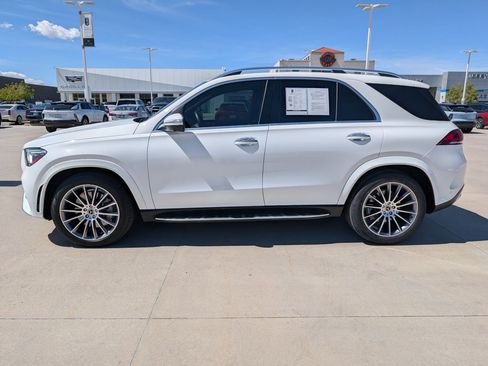Used 2022 Mercedes-Benz GLE 450 4MATIC image 3