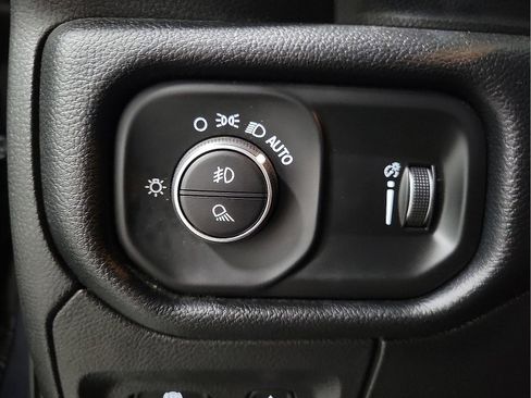 Used 2021 RAM 1500 Lone Star image 18