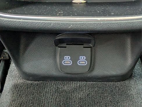 Used 2026 Genesis GV70 2.5T AWD/4WD image 13