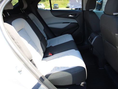 Used 2019 Chevrolet Equinox LT AWD/4WD image 41