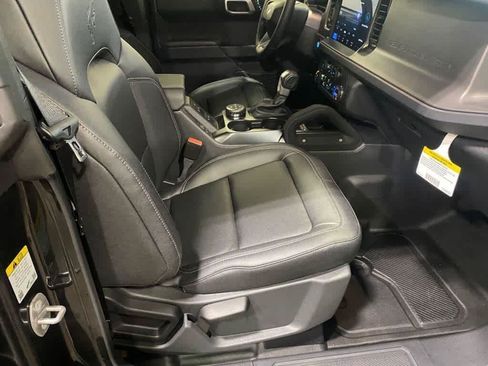 New 2025 Ford Bronco Badlands w/ Sasquatch Package AWD/4WD image 11