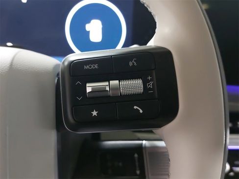 Used 2025 Hyundai Santa Fe Calligraphy image 19