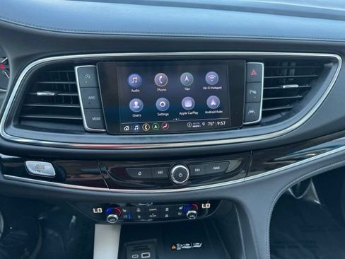 Used 2022 Buick Enclave Avenir w/ Avenir Technology Package AWD/4WD image 19