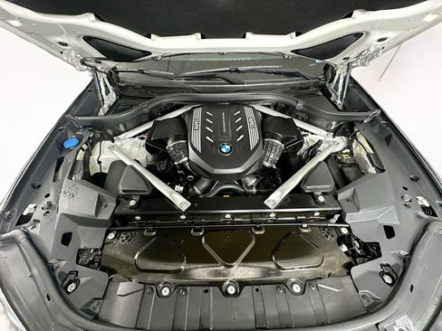 Used 2020 BMW X5 M50i w/ Executive Package image 35