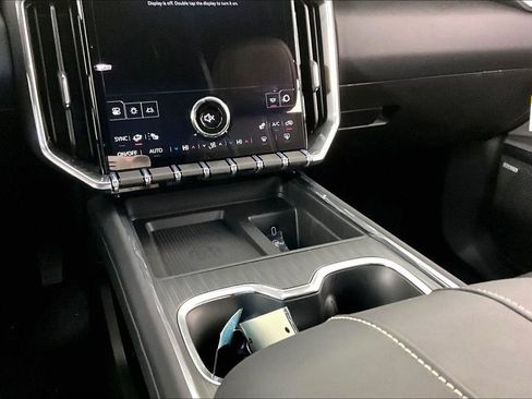 New 2026 GMC Acadia Elevation w/ Elevation Premium Package FWD image 7