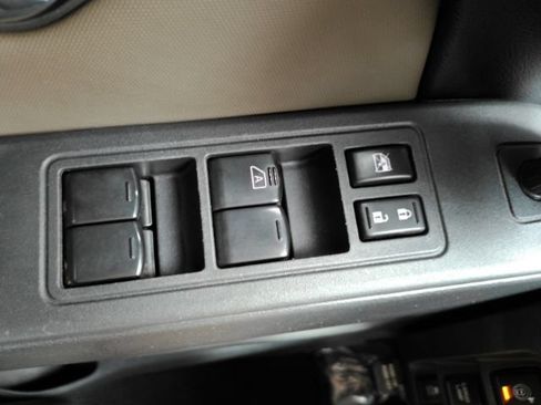 Used 2022 Nissan Frontier SV RWD image 30