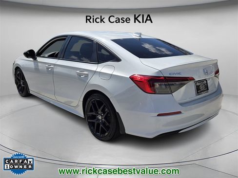 Used 2023 Honda Civic Sport image 8