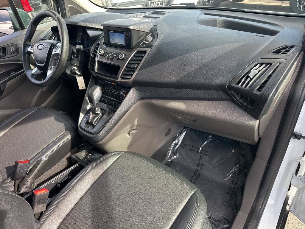 Used 2022 Ford Transit Connect XL FWD image 4