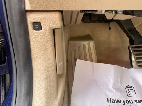 Used 2018 Alfa Romeo Giulia Ti w/ Quick Order Package 22Z Lusso image 21