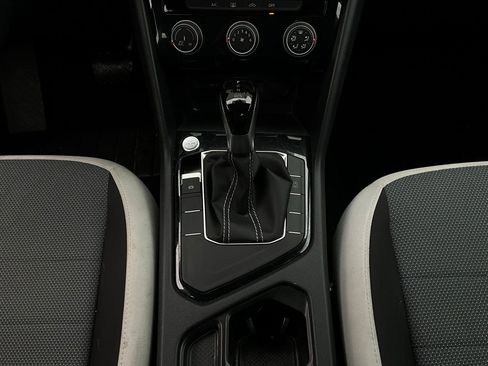 Used 2025 Volkswagen Taos S image 13