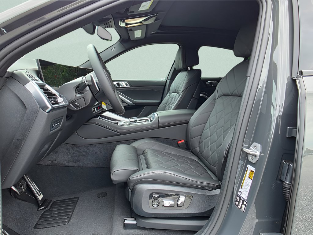 New 2027 BMW X6 xDrive40i w/ Executive Package AWD/4WD image 10