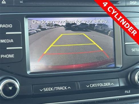 Used 2018 Kia Sportage LX image 3