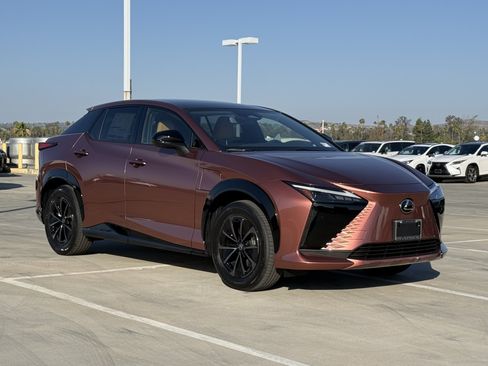 New 2026 Lexus RZ 350e 2WD image 2