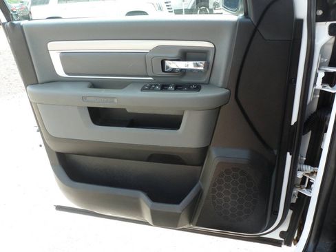 Used 2016 RAM 1500 Big Horn AWD/4WD image 29