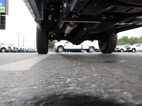 Used 2024 RAM 2500 Tradesman w/ Chrome Appearance Group AWD/4WD image 40