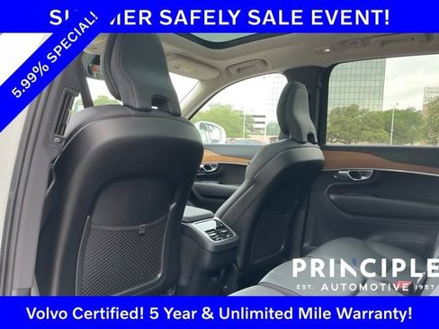 Certified 2023 Volvo XC90 B5 Plus AWD/4WD image 34