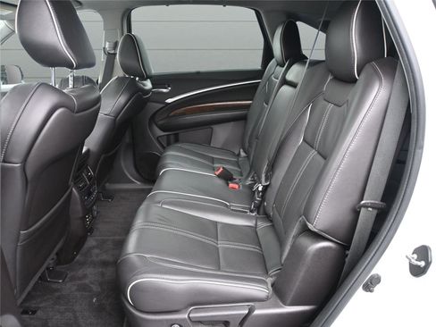 Used 2018 Acura MDX w/ Advance & Entertainment image 10