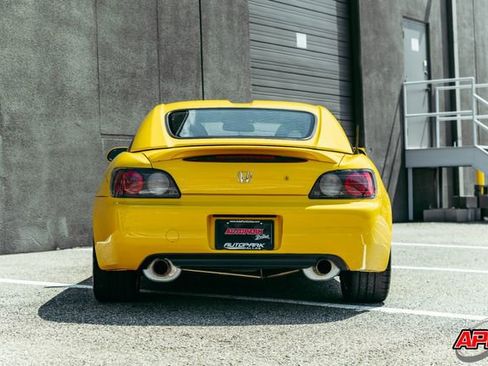 Used 2001 Honda S2000 image 17