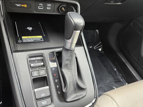 Certified 2024 Honda CR-V EX-L image 19