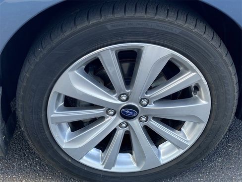 Used 2018 Subaru Legacy 2.5i Limited w/ 50th Anniversary Edition image 9