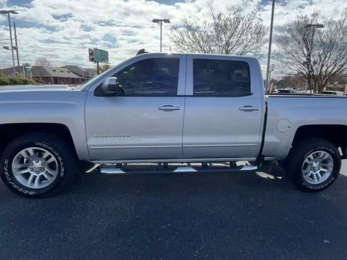 Used 2018 Chevrolet Silverado 1500 LT w/ All Star Edition RWD image 5